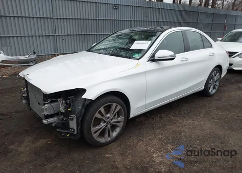 2019 Mercedes-Benz C 300 4Matic из США, поврежденный, VIN 55SWF8EB5KU288456